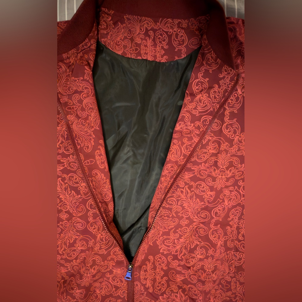 Red Patterned Zip-Up Jacket - Picture 7 of 8